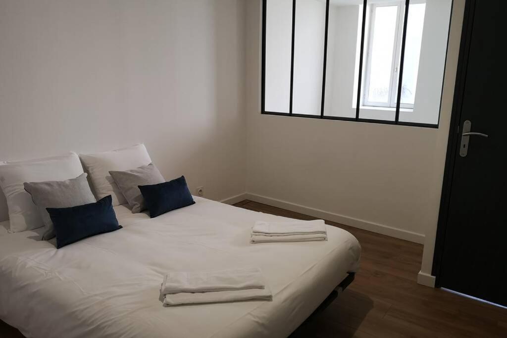 Le Duplex Des Quais Apartment บลัวส์ ภายนอก รูปภาพ
